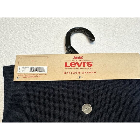 Levis Beanie & Scarf Set - Maximum Warmth - Red/Navy/Gray Stripes Knit Classic - Picture 6 of 6